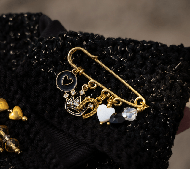 BROCHE SO CHIC Tapis de selle & Veste concours