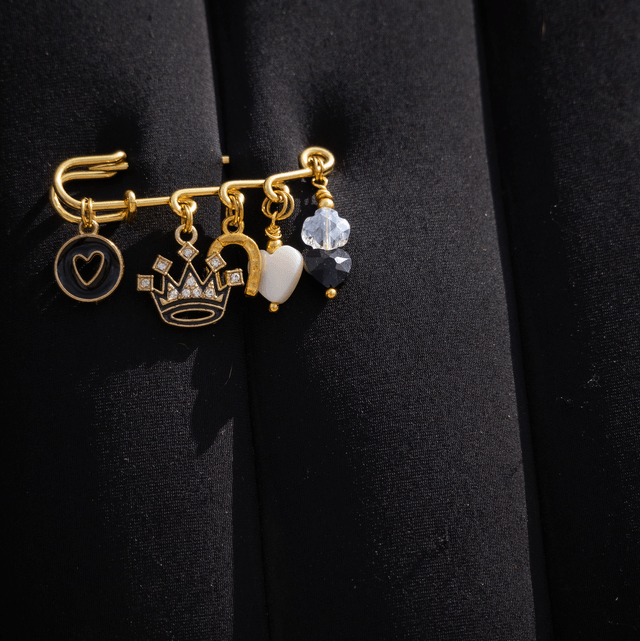 BROCHE SO CHIC Tapis de selle & Veste concours