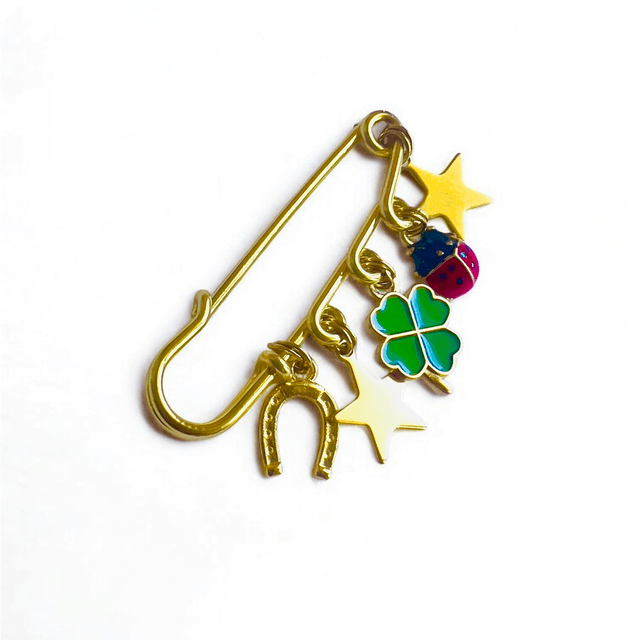 LUCKY Broche dorée et ses 3 CHARMS bonnet 