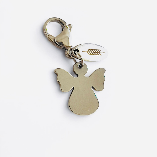 BROCHE tapis de selle argentée et ses 3 CHARMS bonnet 