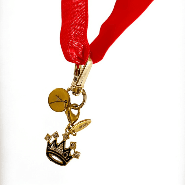 DOG CHARM CROWN